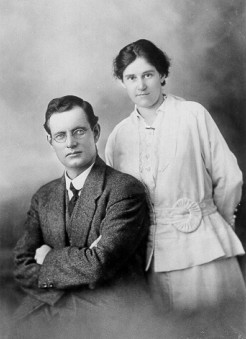 JCPML. Records of the Curtin family. Elsie & John Curtin, 1 October 1917. JCPML00381/17 