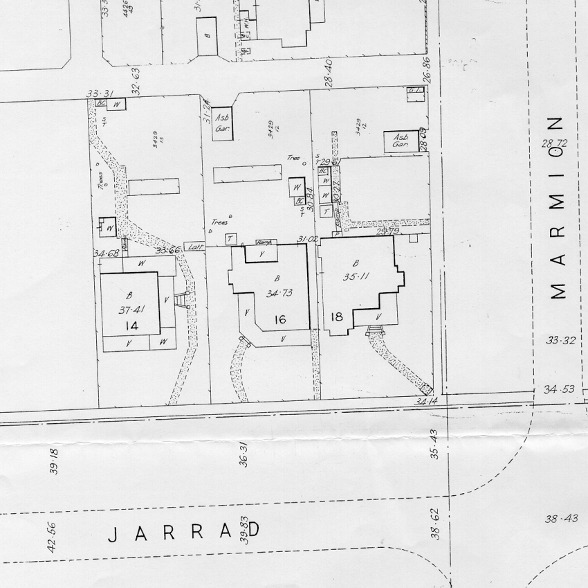 Excerpt from a 1934 MWS&D map showing the Curtin house and surrounding lots 