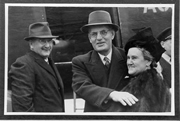 JCPML. Records of the Curtin Family.  Mr Curtin comes home. Mr Curtin greeting his wife on arrival by the Lancaster bomber. On the left is the Premier (Mr Willcock), 15 August 1943. JCPML00376/128.