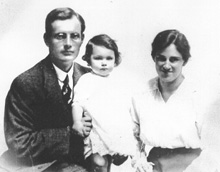 Elsie and John Curtin with daughter