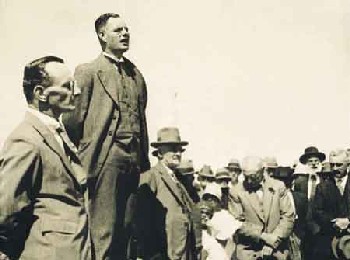 John Curtin speaking at the opening of South Beach, Fremantle, c 1930s