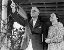 John and Elsie Curtin at PM’s Lodge, Canberra. 1942. JCPML00376/30. 