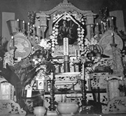Altar at Tatsuo Kawai’s memorial service, Honmonji Buddhist Temple, Ikegama 1966. Records of Bob Wurth. JCPML01224/66.  