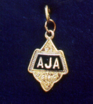 Australian Journalists' Association (AJA) badge that John Curtin wore on his coat