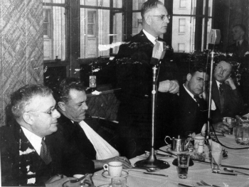 Prime Minister Curtin speaking at a Journalist Club luncheon in Sydney, November 1942