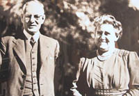 The last photo of John and Elsie together at the Lodge, Canberra, 1945