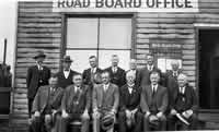Alex McCallum and others outside the Blackwood Main Road Board office, 1930s