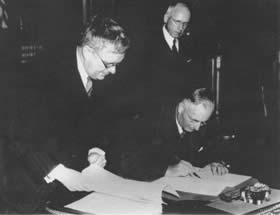 John Curtin signs the ANZAC treaty, 1944